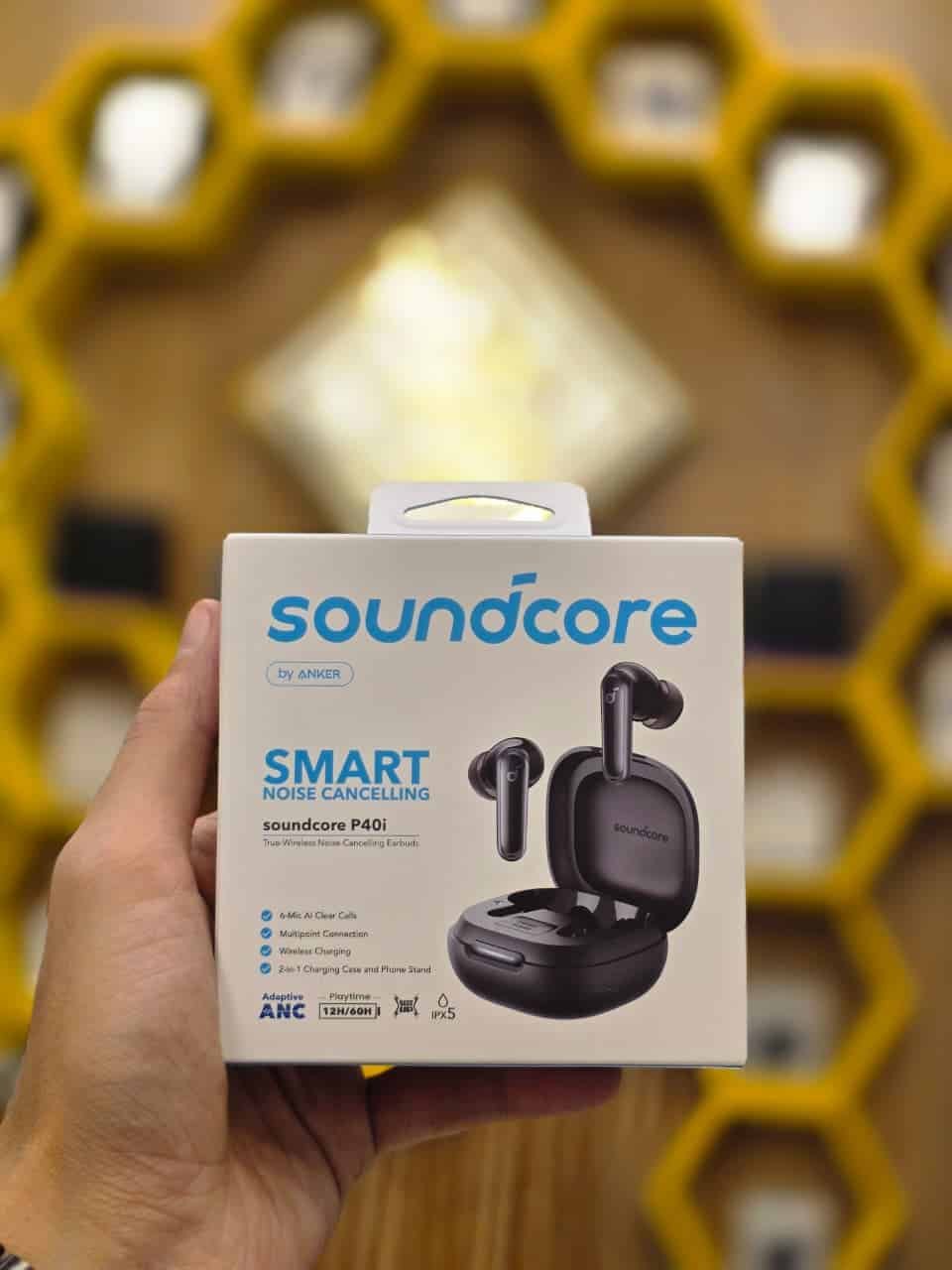 WhatsApp Image 2026-03-13 at 8.00.38 PM(1) سماعة ساوند كور P40i لاسلكية مع عزل ضوضاء ذكي وبطارية 60 ساعة - Soundcore P40i - الصورة 1